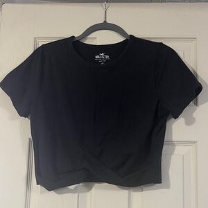 Hollister Women's Classic Black Crop Top